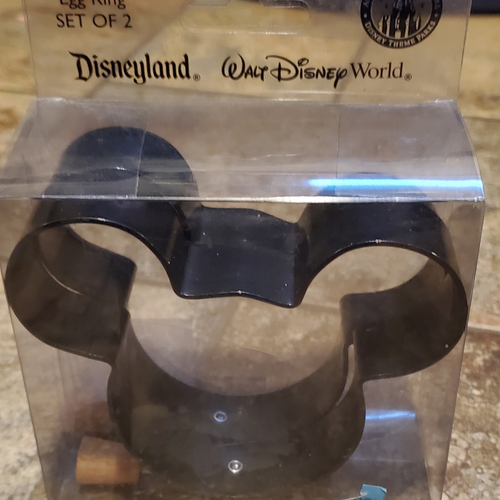 Mickey Mouse Egg Ring Set of 2  Walt Disney world Disneyland Resort New